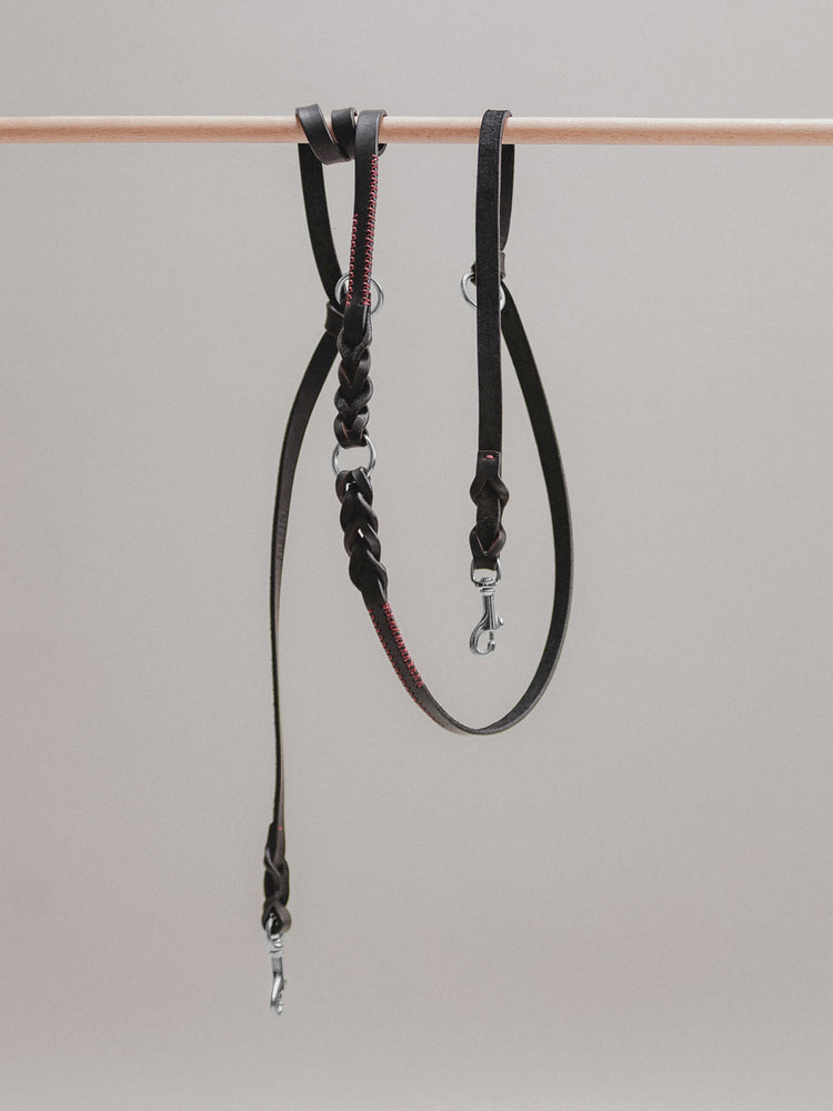 Pintu Dog Leash Lumas Adjustable - Black/Bordeaux - Stainless Steel