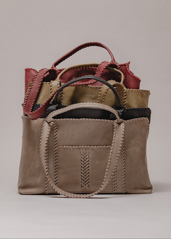 Pintu_Solsticio_Dog_Shopper