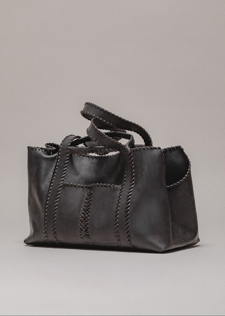 Pintu Solsticio Dog Shopper Black Front