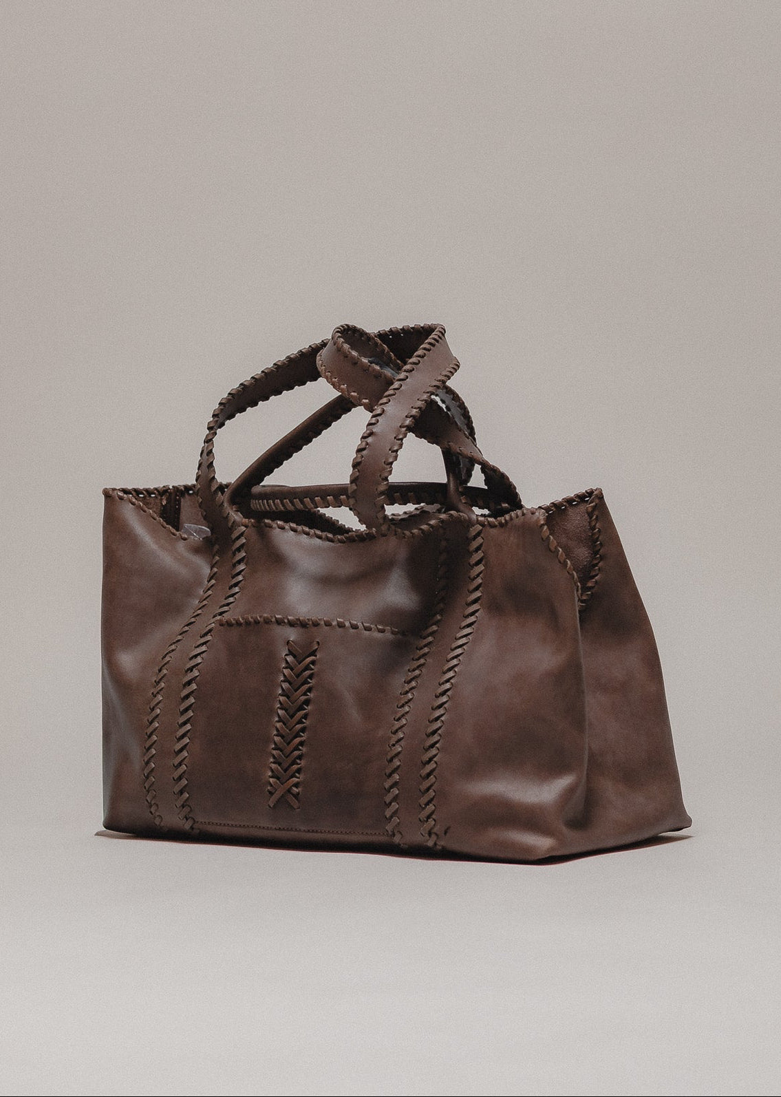 Pintu Solsticio Dog Shopper Chocolate Front