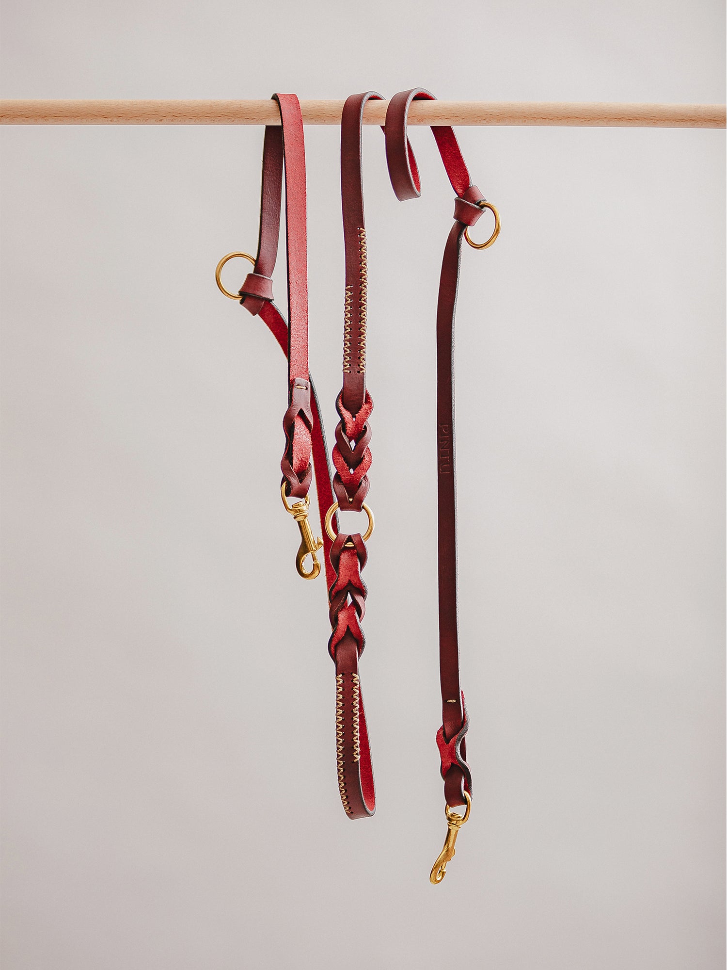 Pintu Dog Leash Lumas Adjustable - Cherry/Gold - Stainless Steel