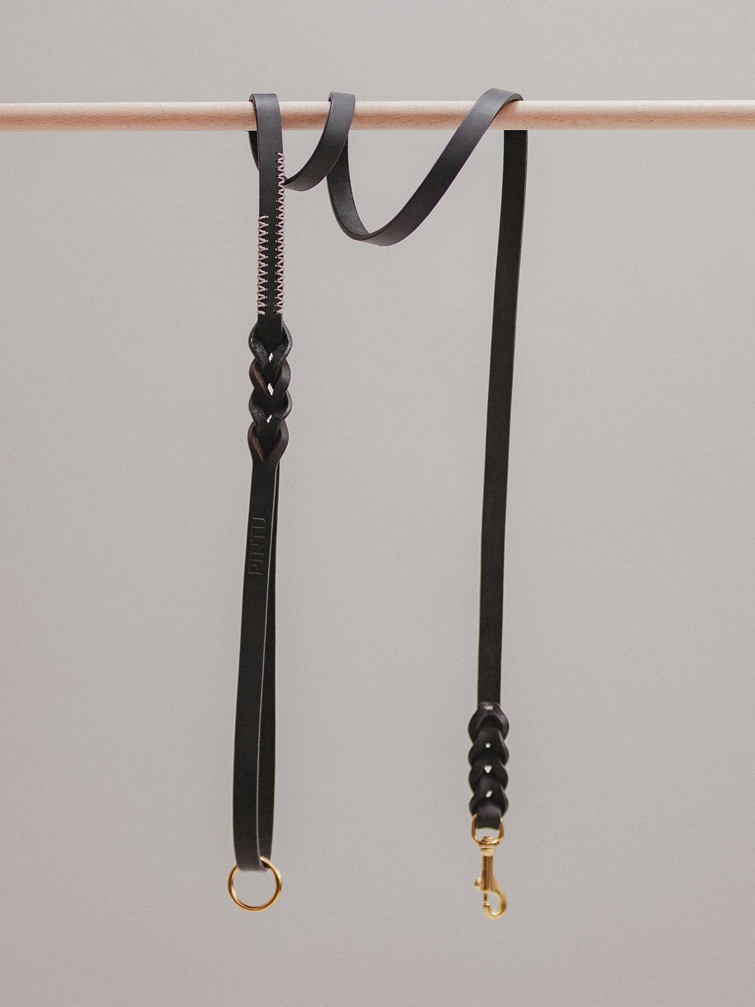 Pintu Dog Leash Lumas - Black/Taupe - Brass