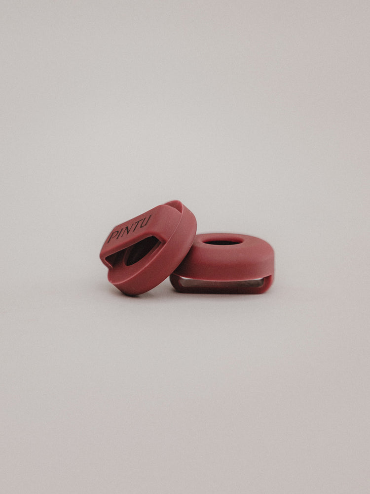 Pintu Air Tag Holder - Cherry