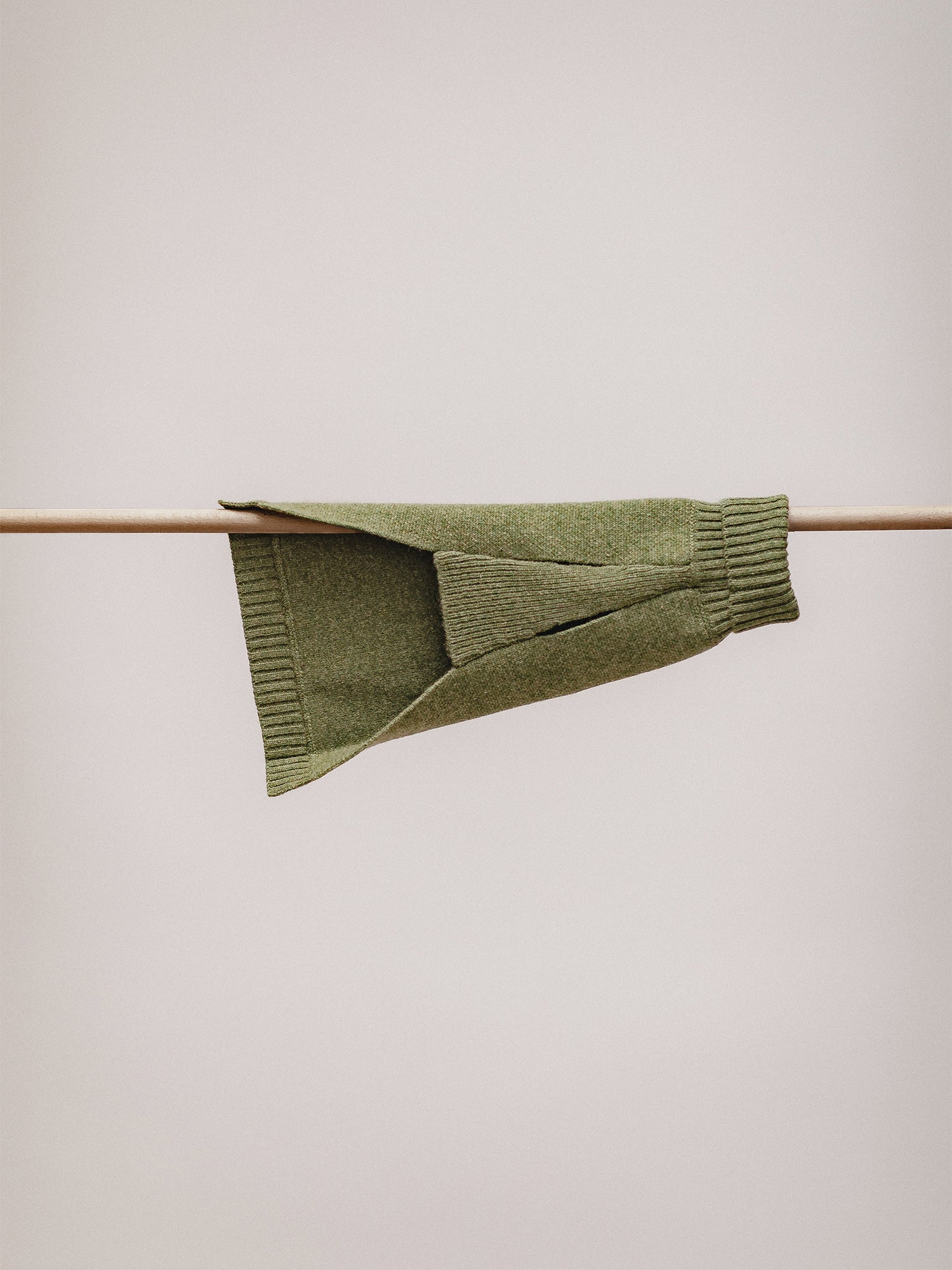 Pintu Cashmere Pullover - Olive