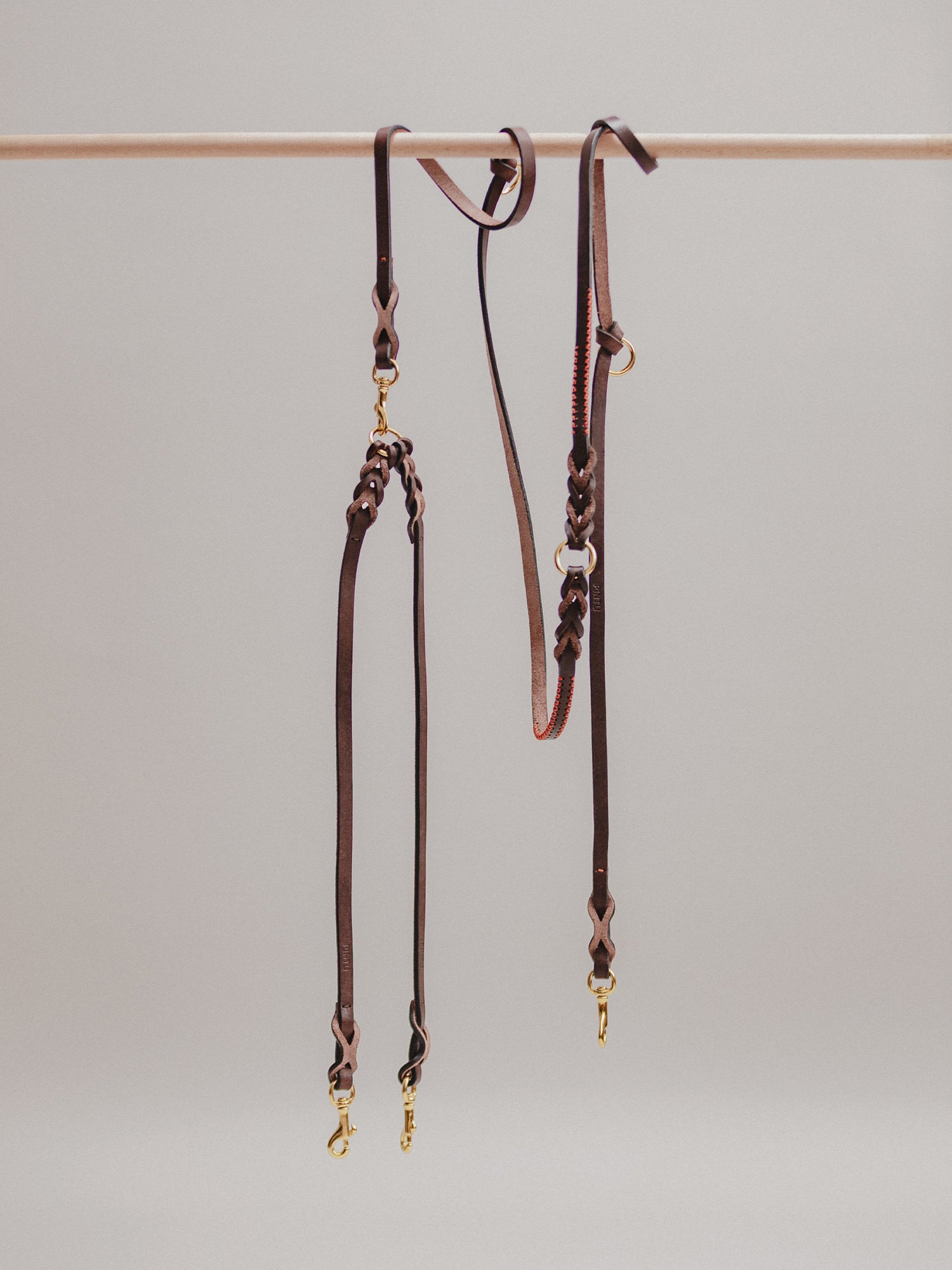 Pintu Double Dog Attacher - Chocolate