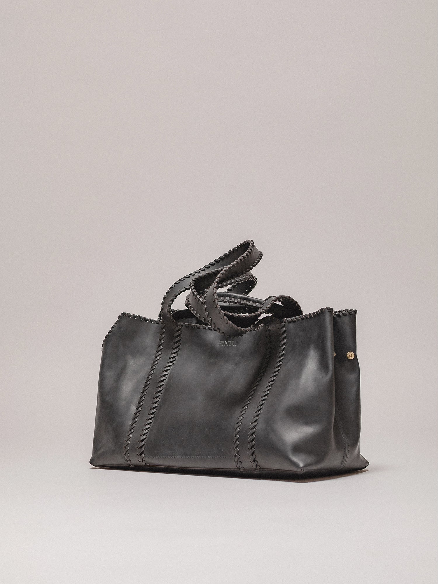 Pintu Solsticio Shopper - Black