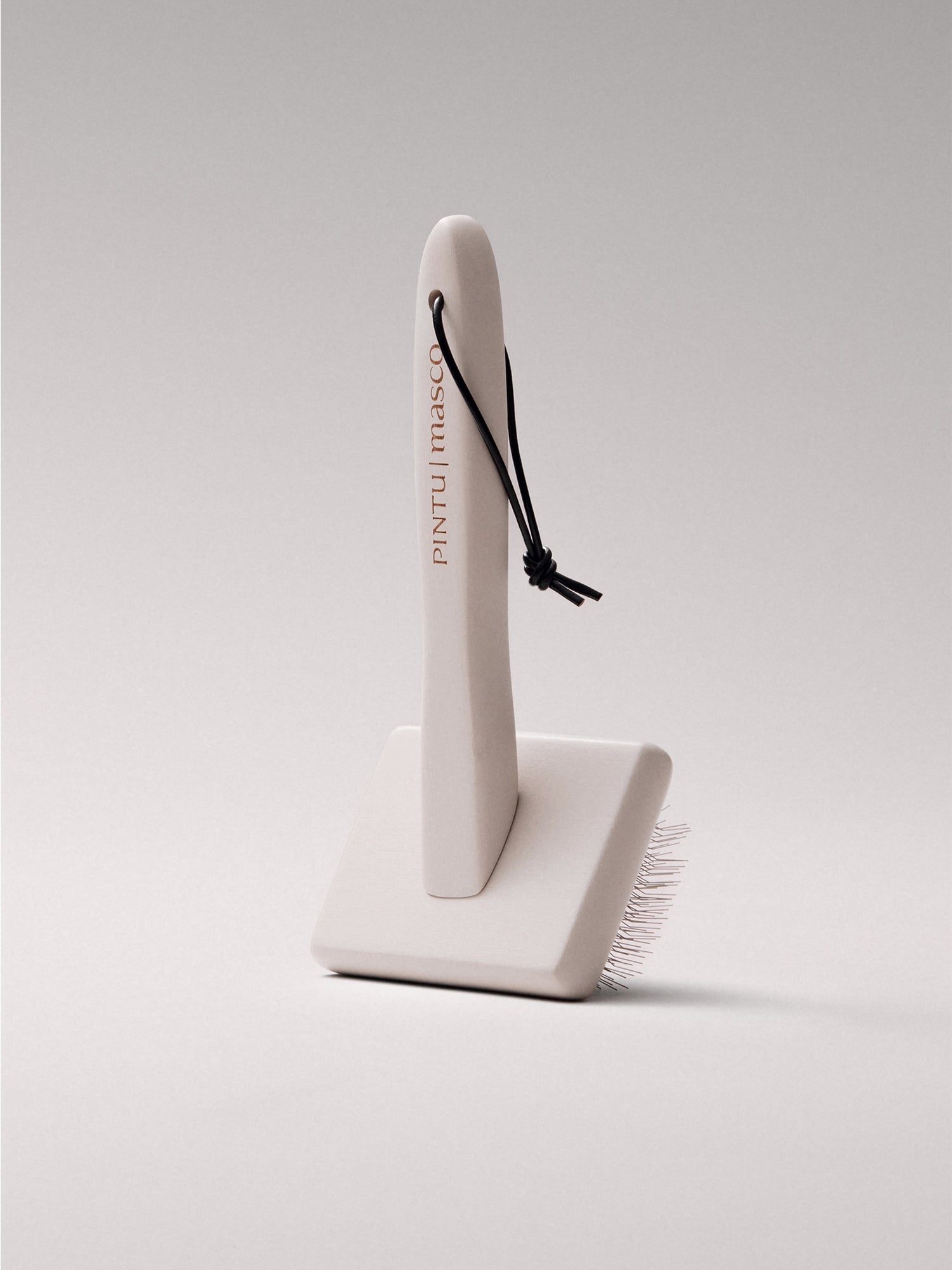 Pintu Dog Grooming - Brush